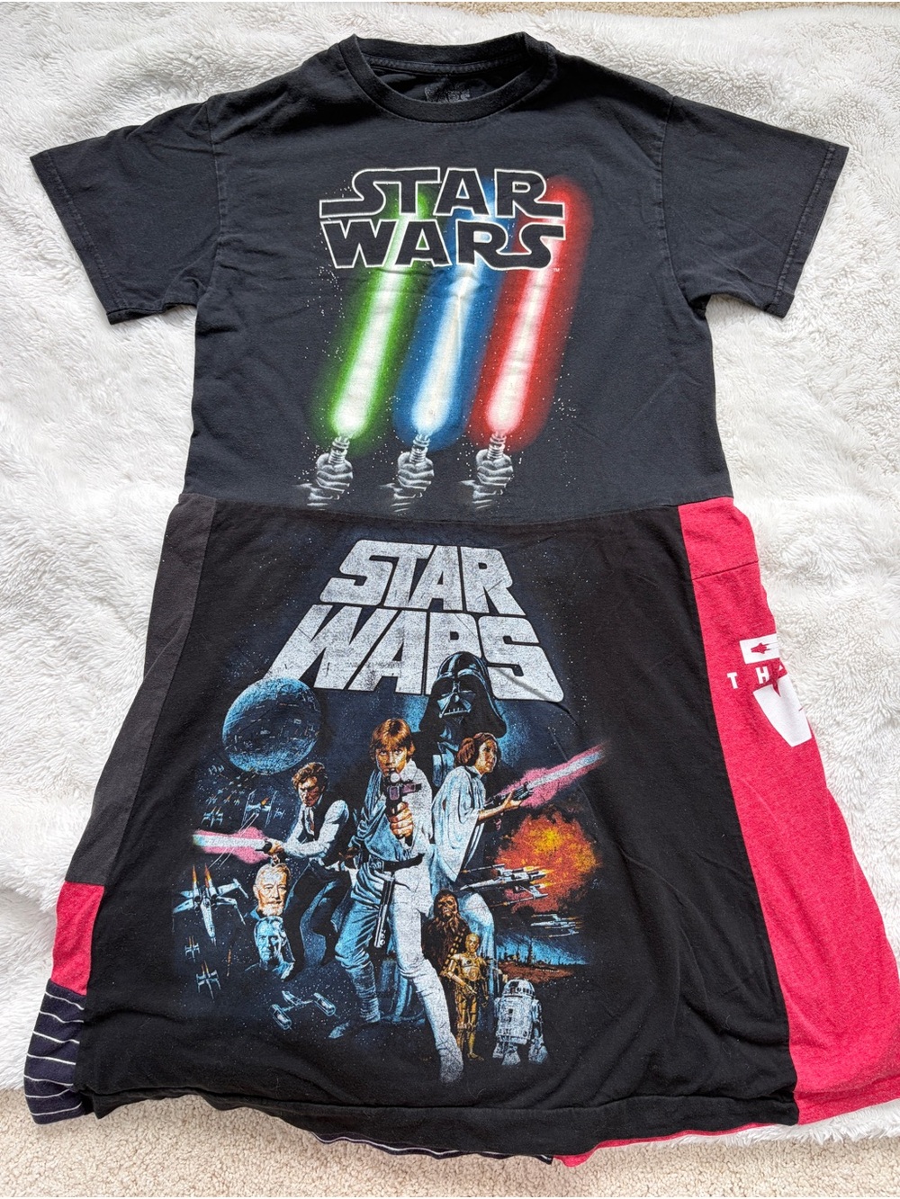 Star Wars Graphic T-Shirt Dress with Lightsaber Print